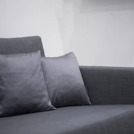 Luxury With Garden Next To Acropolis Apartment *