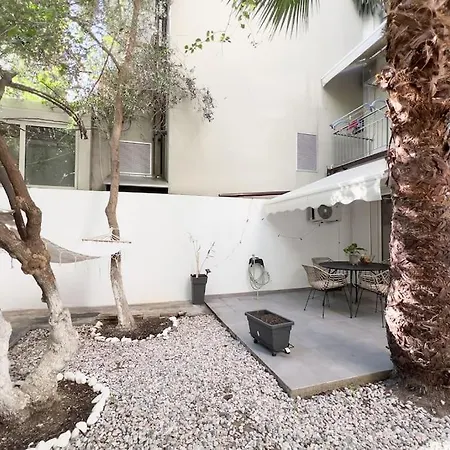 Apartment Luxury With Garden Next To Acropolis *