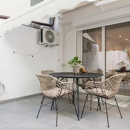 Luxury With Garden Next To Acropolis Apartament *